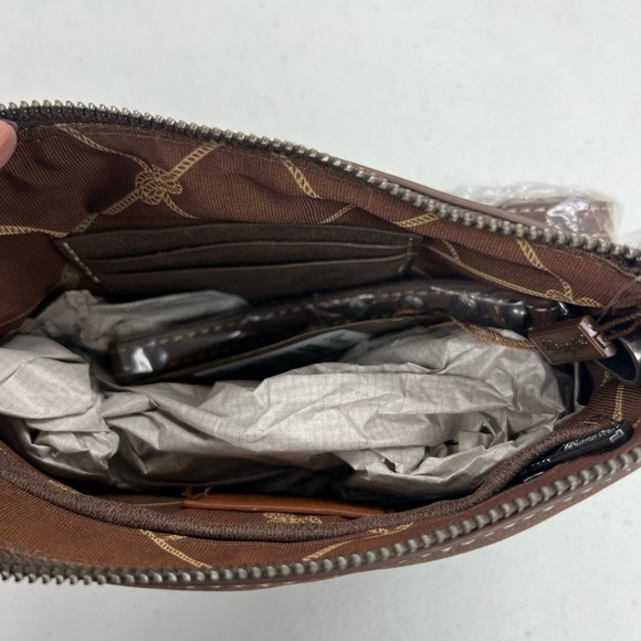 Wrangler Tan and White Crossbody Bag cowhide tooling - Picture 4 of 6